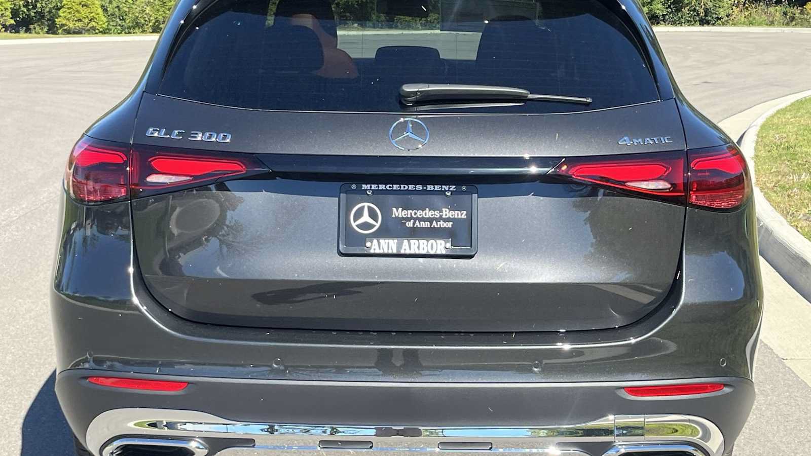 Used 2027 Mercedes-Benz GLC 300 4MATIC image 17
