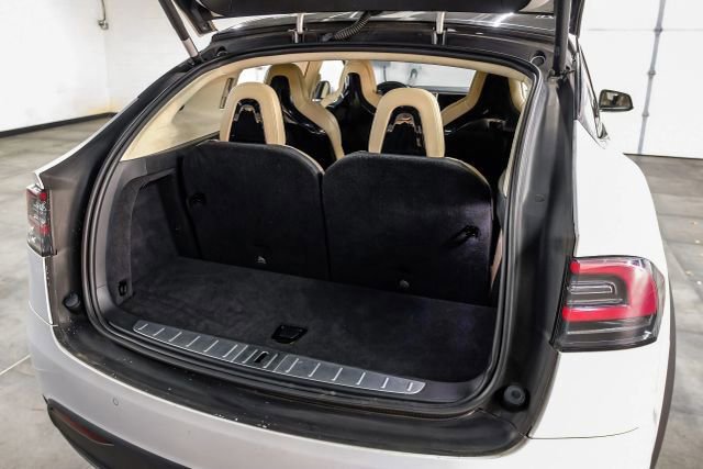 Used 2016 Tesla Model X Performance image 61