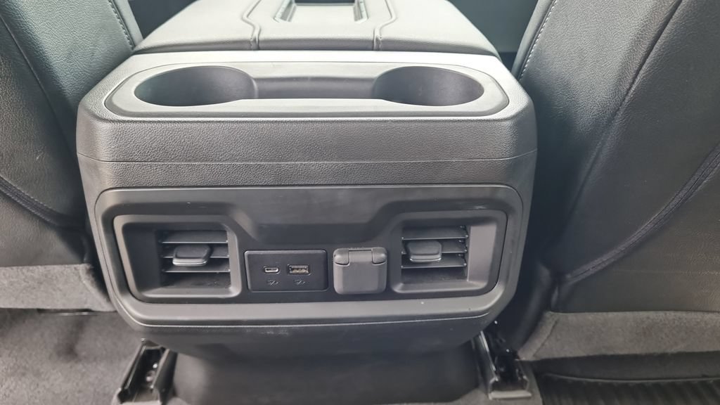 Used 2022 Chevrolet Silverado 1500 RST w/ Safety Package AWD/4WD image 15