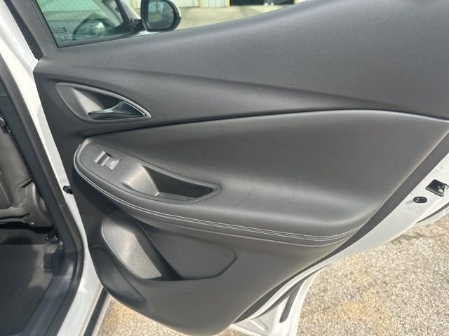 Used 2025 Buick Encore GX Avenir w/ Avenir Technology Package AWD/4WD image 50