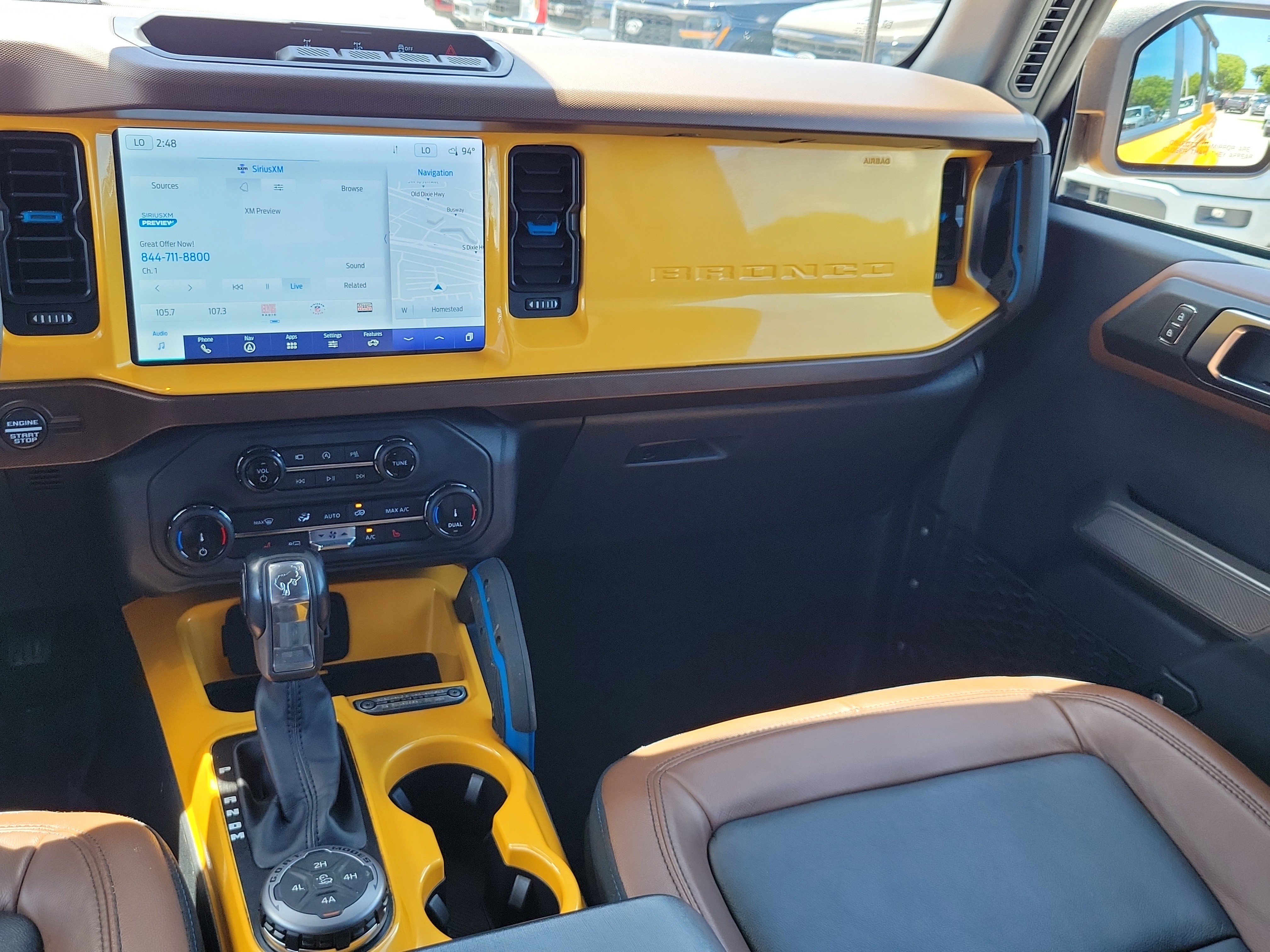 Used 2022 Ford Bronco Outer Banks AWD/4WD image 18