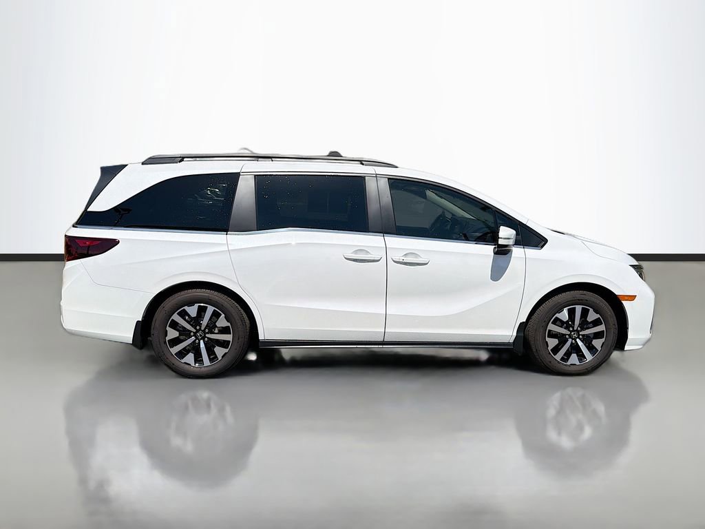 Used 2025 Honda Odyssey EX-L image 4