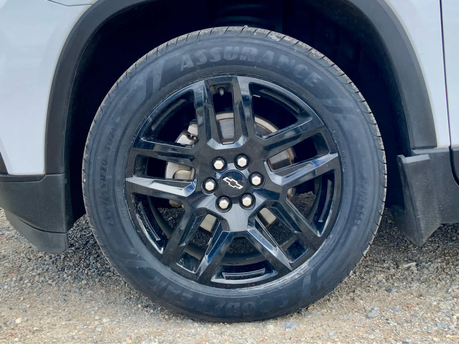 Used 2019 Chevrolet Traverse LS w/ LPO, Blackout Package AWD/4WD image 14