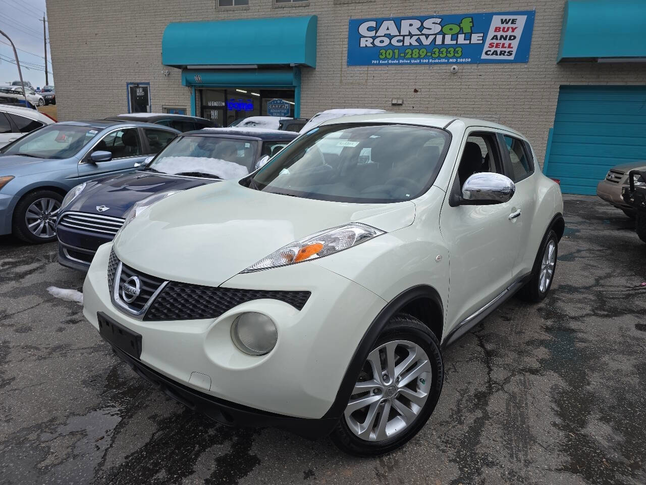 Used 2012 Nissan Juke S w/ Chrome Pkg image 4