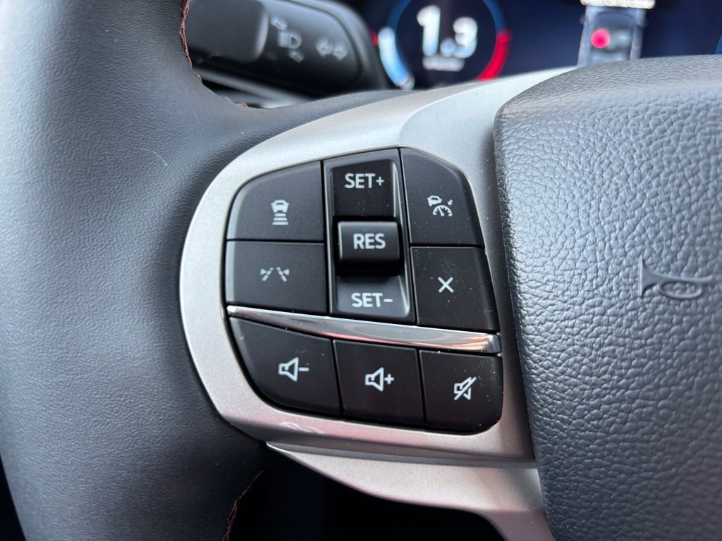 New 2026 Ford Explorer Active image 28