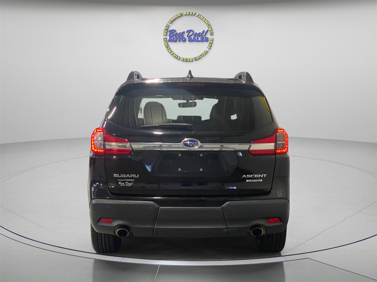 Used 2022 Subaru Ascent Limited image 4