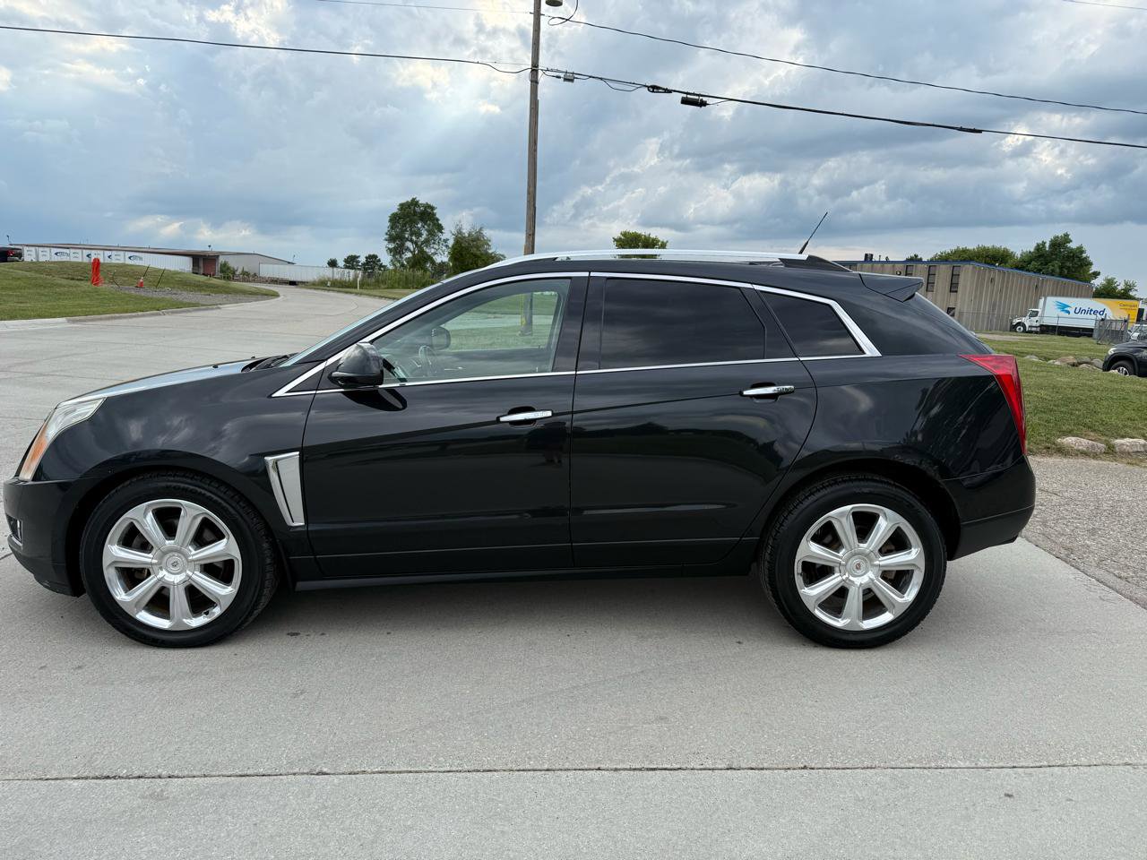Used 2014 Cadillac SRX Performance w/ Driver Awareness Package AWD/4WD image 12