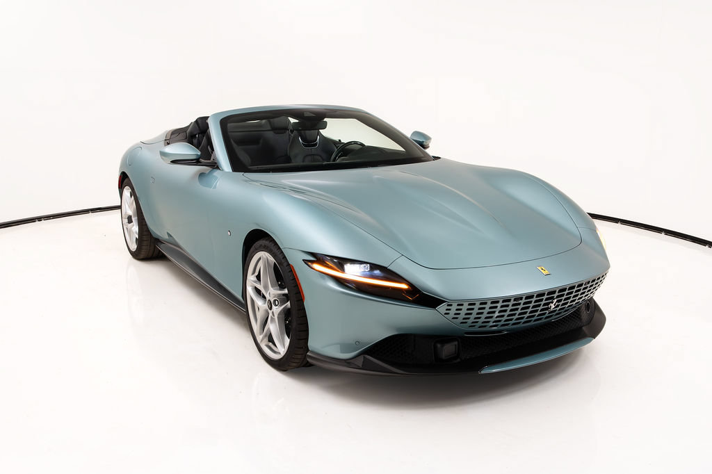 Certified 2024 Ferrari Roma Spider RWD image 1