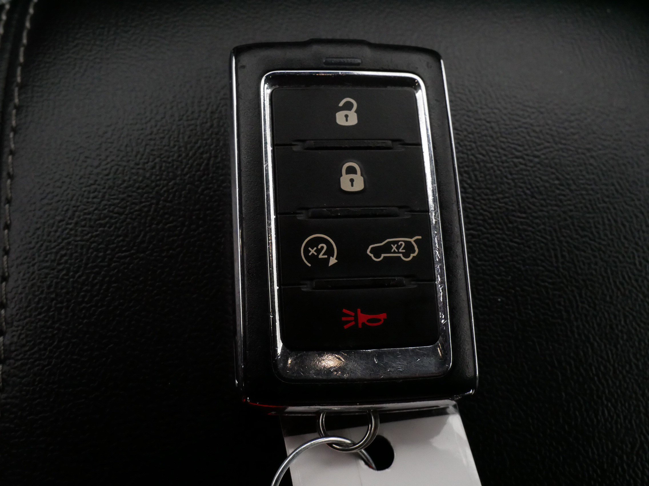Used 2023 Jeep Grand Cherokee L Limited w/ Luxury Tech Group II AWD/4WD image 30