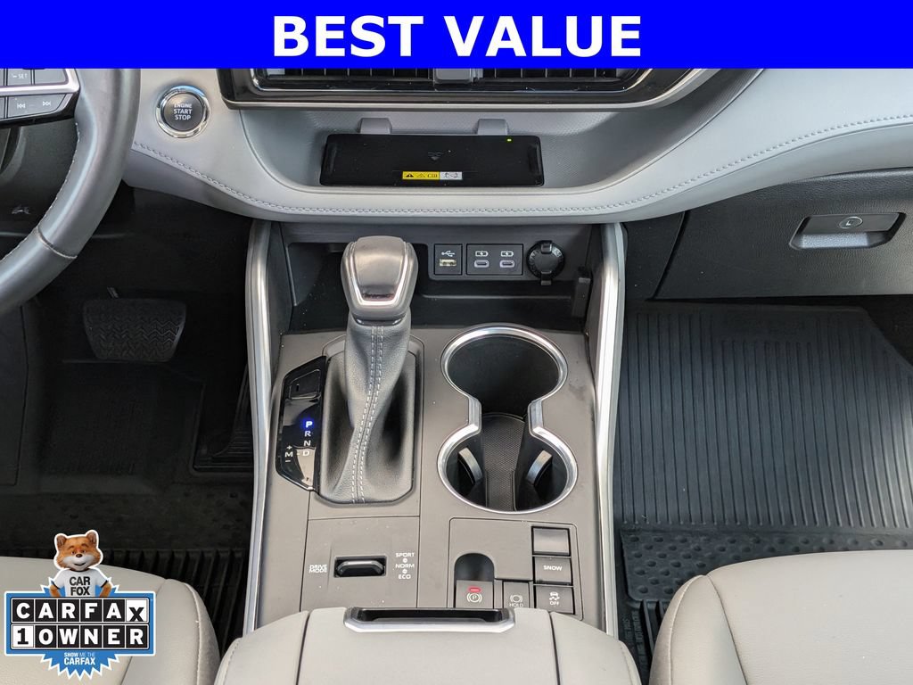 Used 2023 Toyota Highlander XLE FWD image 17