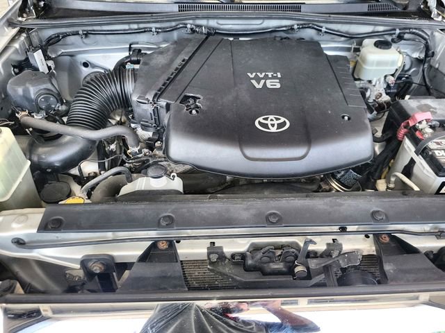 Used 2013 Toyota Tacoma 4x4 Double Cab w/ TRD Off-Road Pkg image 25