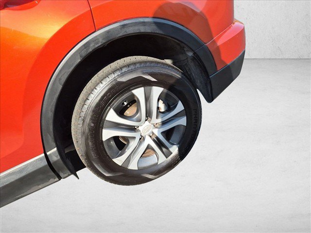 Used 2016 Toyota RAV4 LE FWD image 24