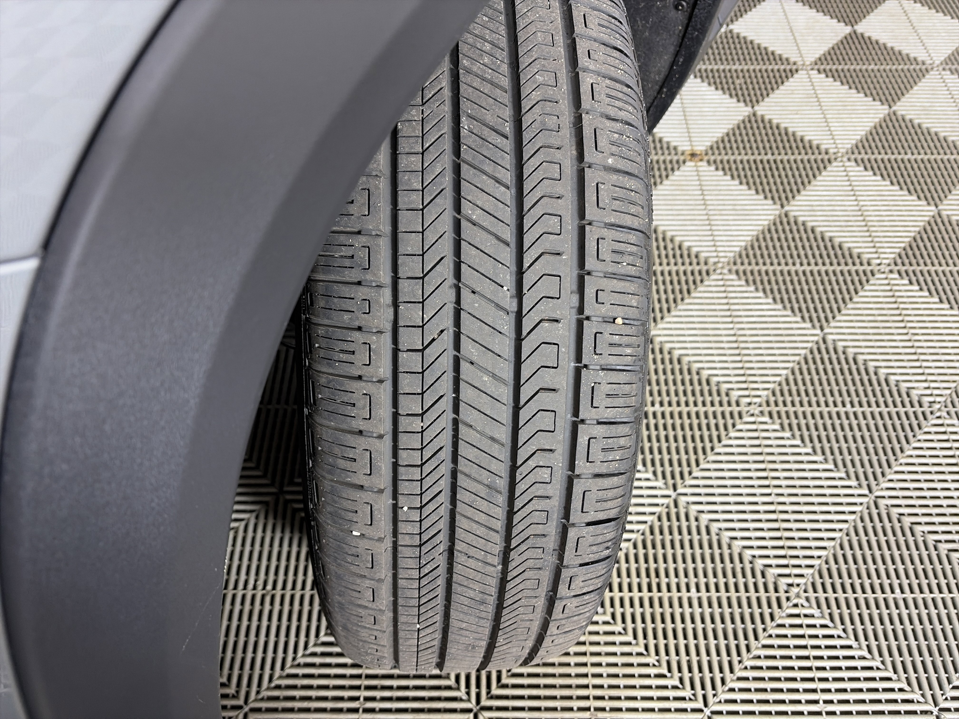 Certified 2026 GMC Terrain Elevation w/ Elevation Premium Package image 12