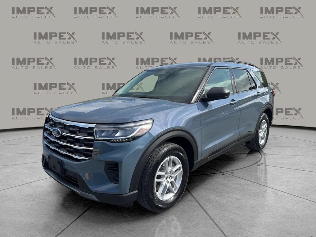 Used 2026 Ford Explorer Active RWD image 1