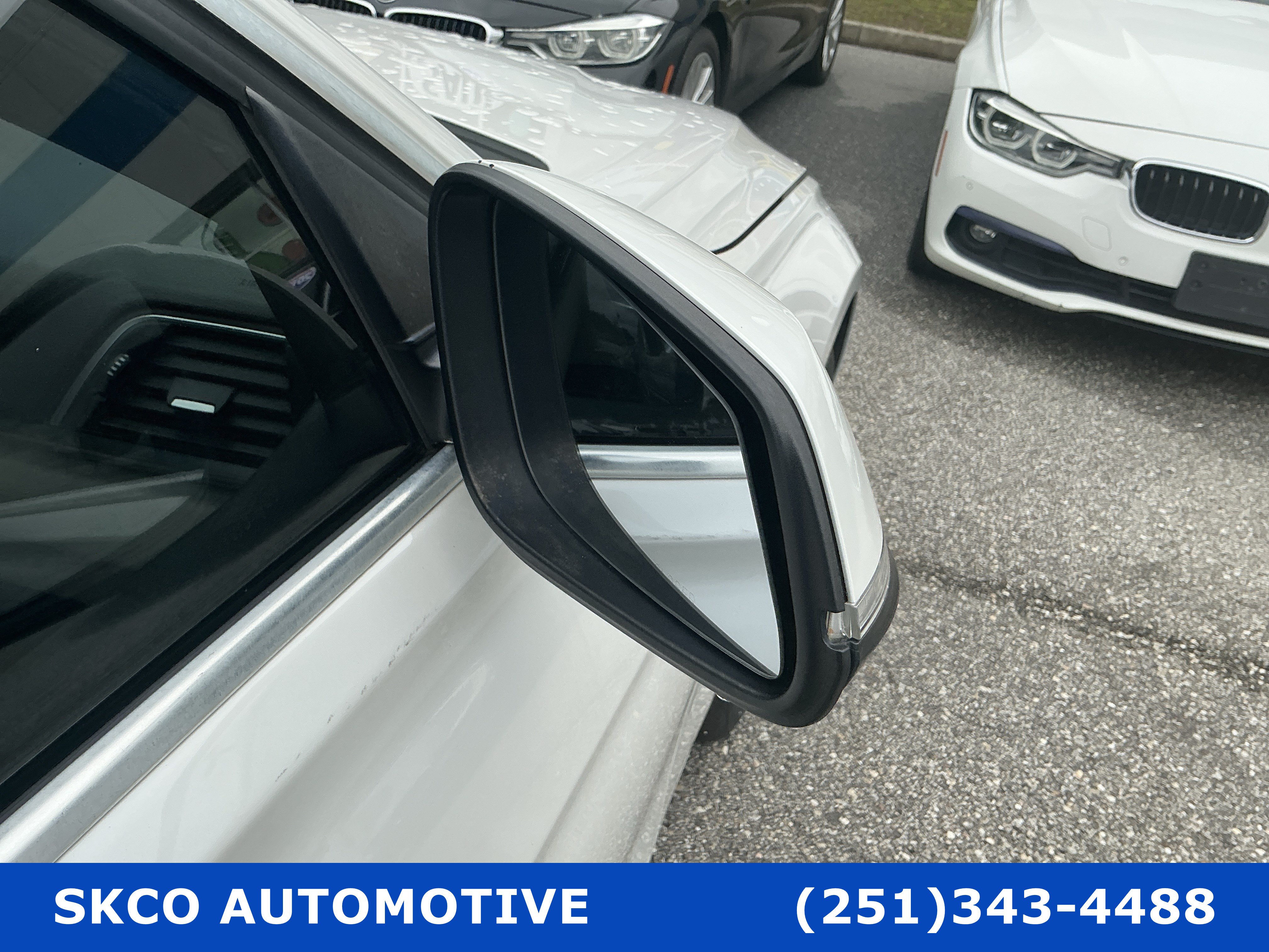 Used 2016 BMW 328i xDrive Sedan AWD/4WD image 10