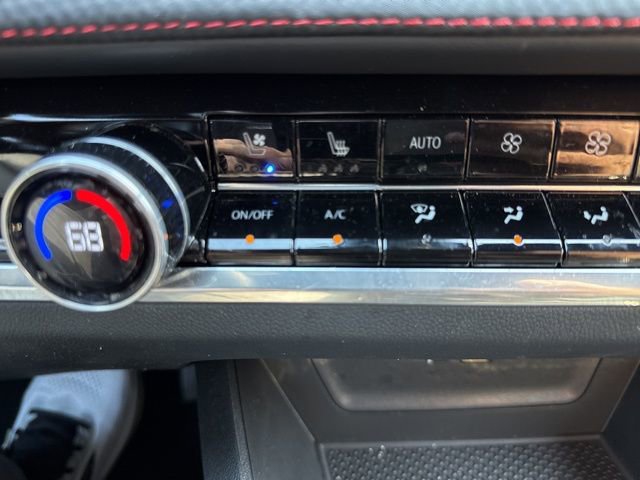 Used 2025 Chevrolet Equinox RS w/ Convenience Package III image 20