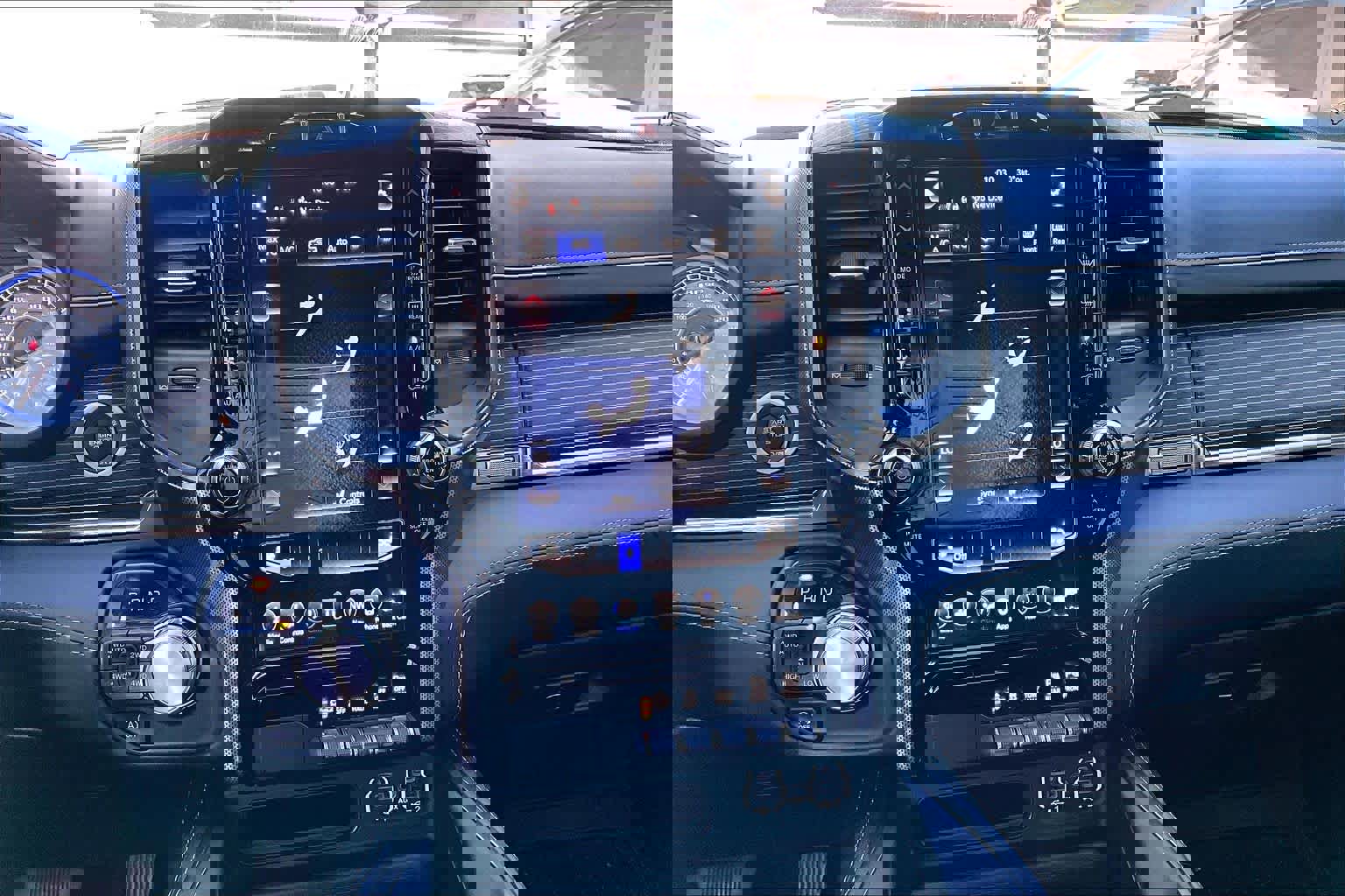 Used 2021 RAM 1500 Limited image 7