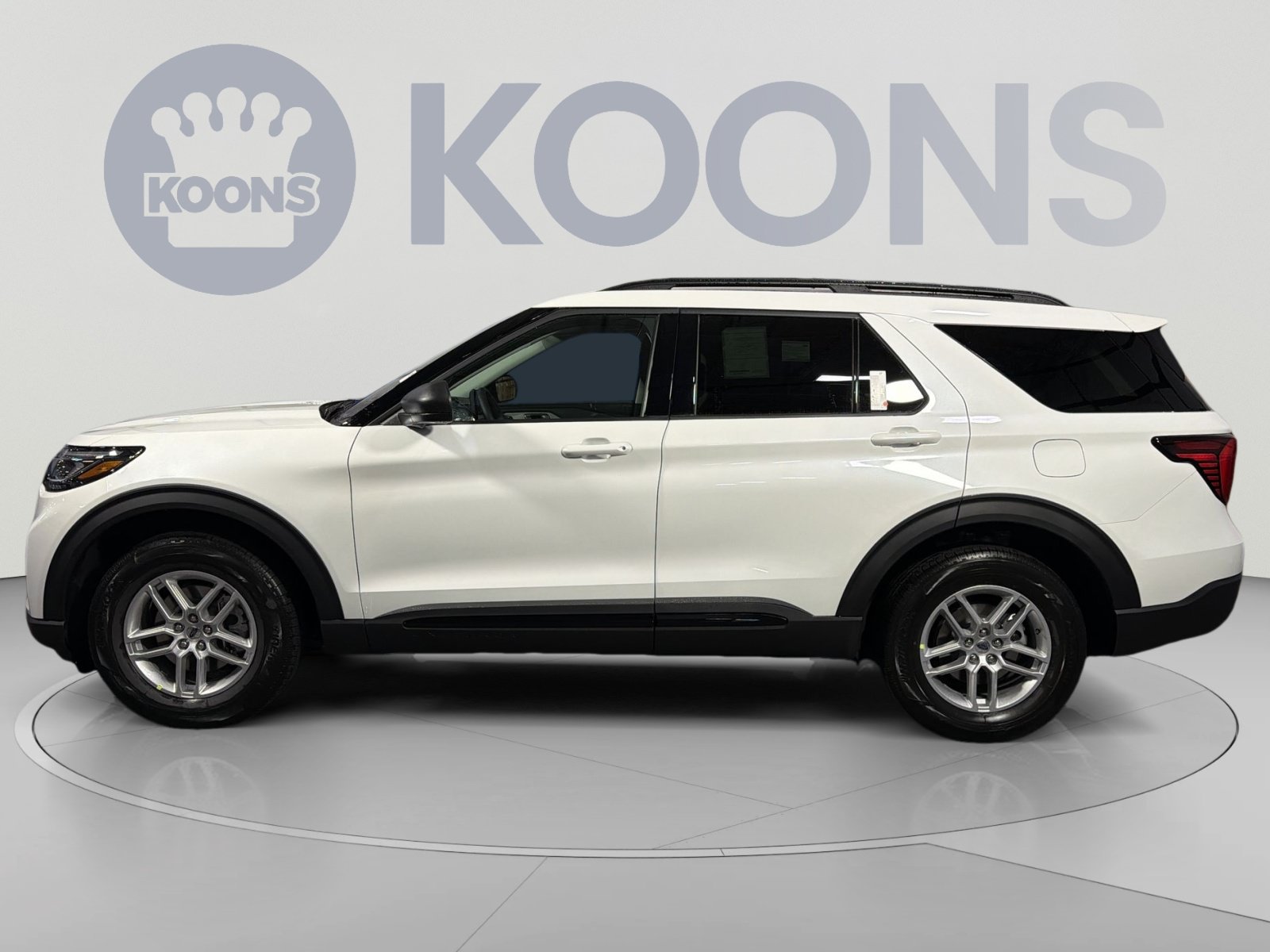 New 2026 Ford Explorer Active AWD/4WD image 2