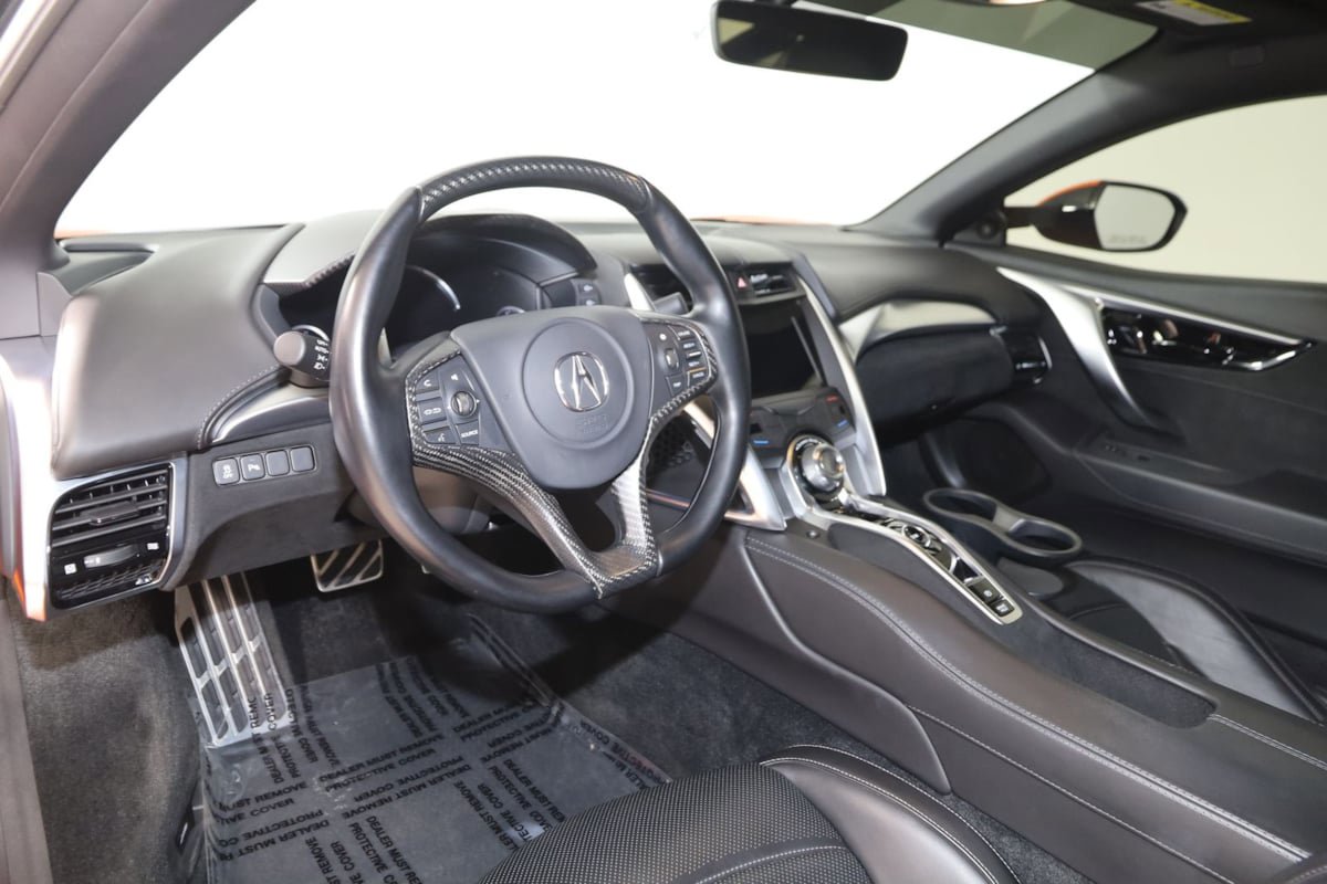 Used 2020 Acura NSX AWD/4WD image 33