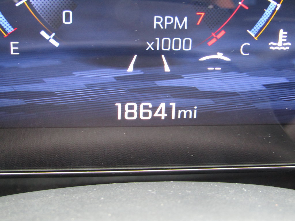 Used 2026 Chevrolet Equinox LT AWD/4WD image 25