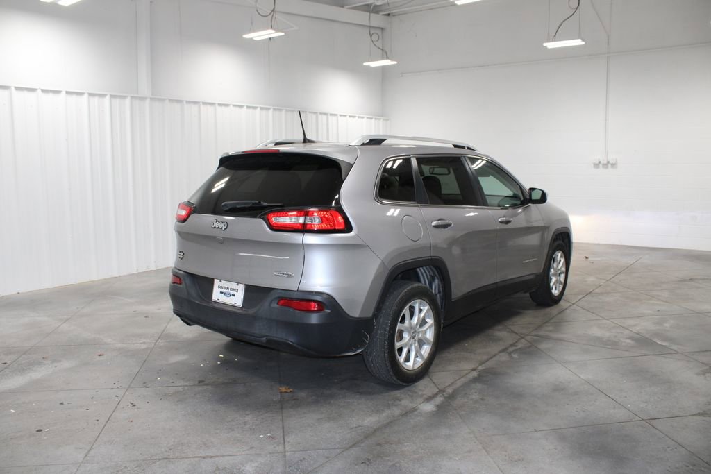 Used 2018 Jeep Cherokee Latitude image 9