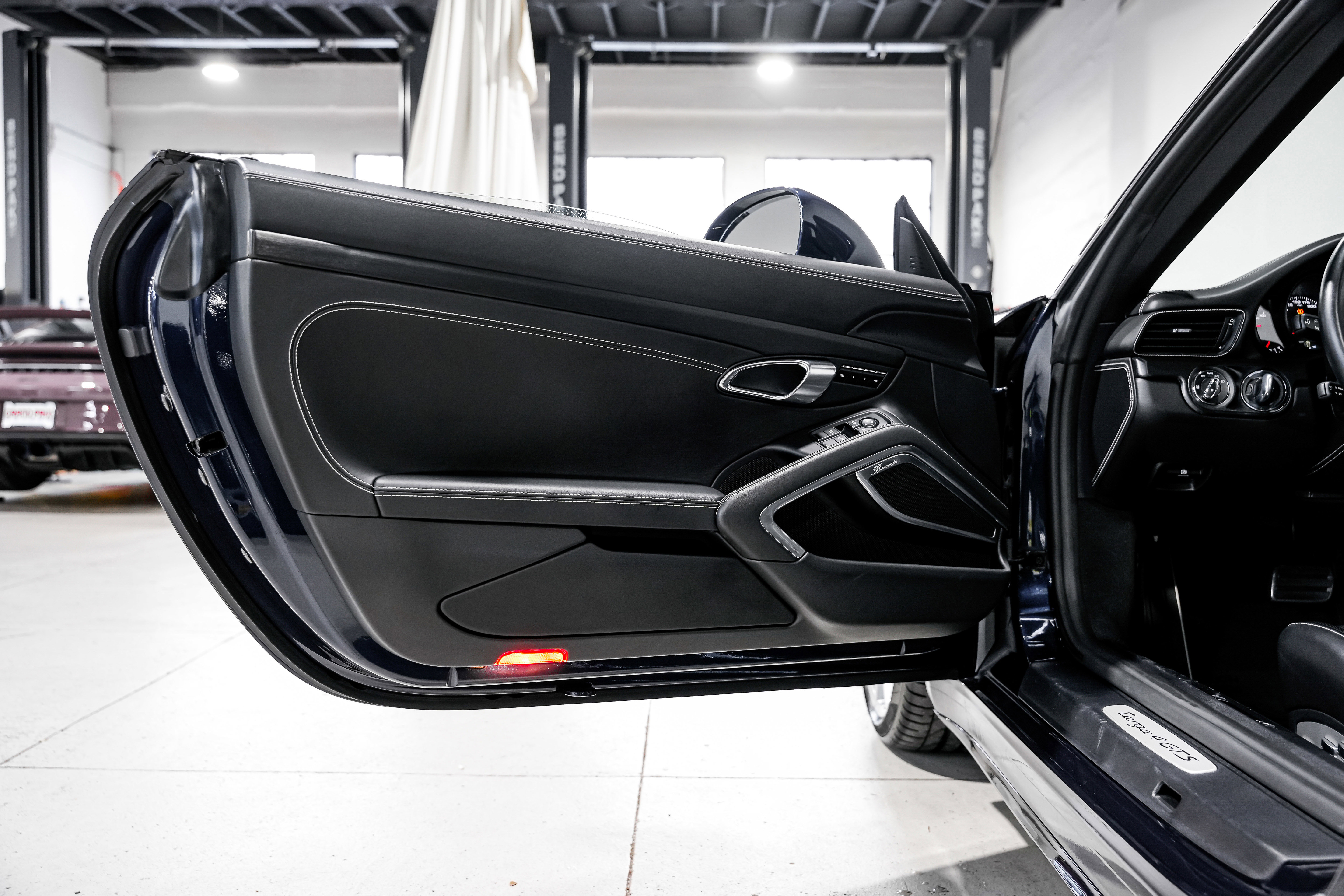 Used 2019 Porsche 911 Targa 4 GTS image 29