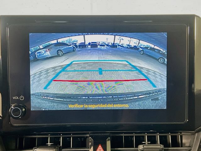 Used 2025 Toyota Corolla LE FWD image 22
