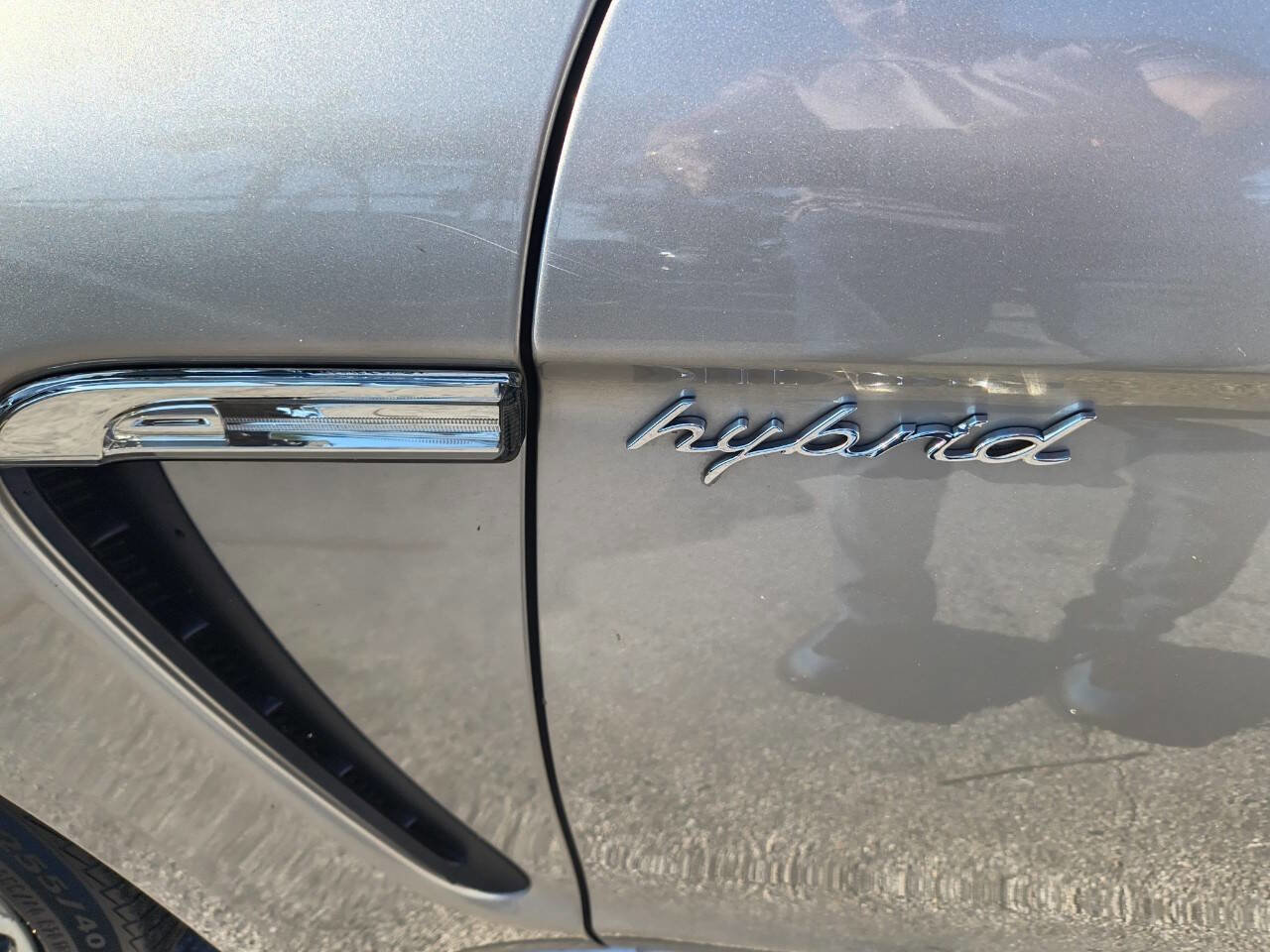 Used 2013 Porsche Panamera S w/ Comfort Pkg image 28