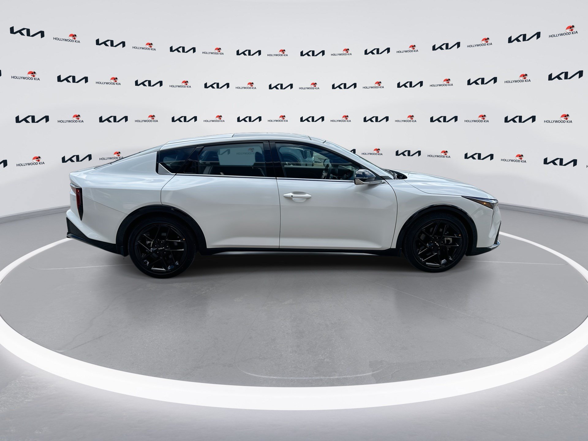 Certified 2025 Kia K4 GT-Line Turbo FWD image 9