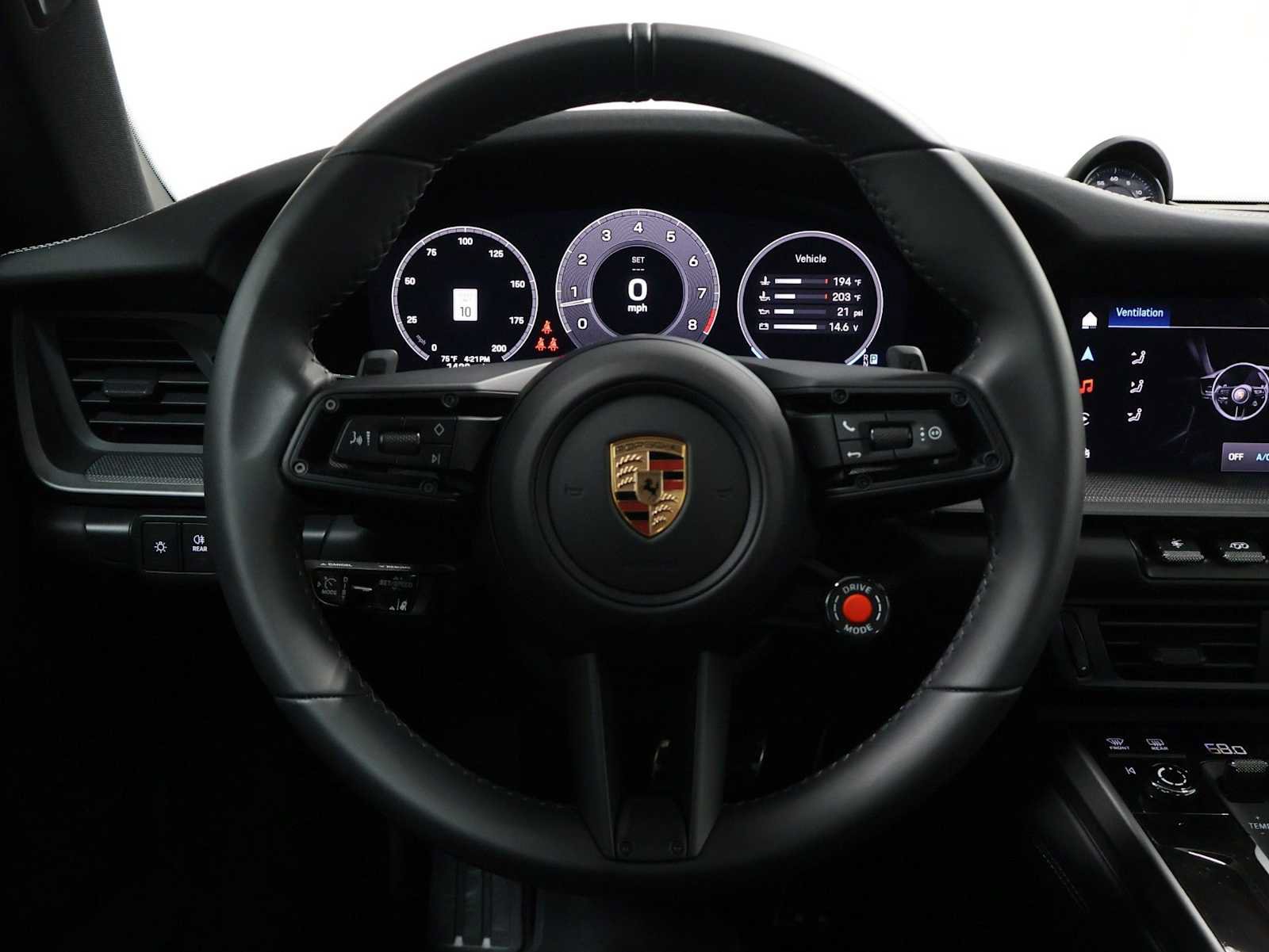 Certified 2025 Porsche 911 Carrera RWD image 25