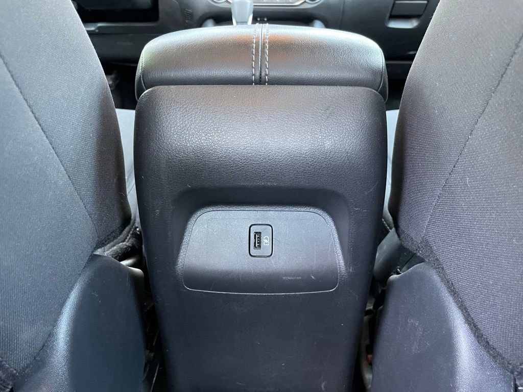 Used 2023 Nissan Sentra SV FWD image 27