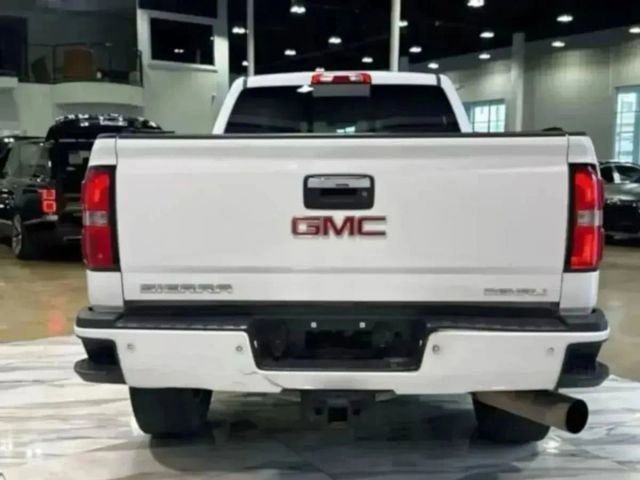 Used 2015 GMC Sierra 2500 Denali w/ Duramax Plus Package image 32