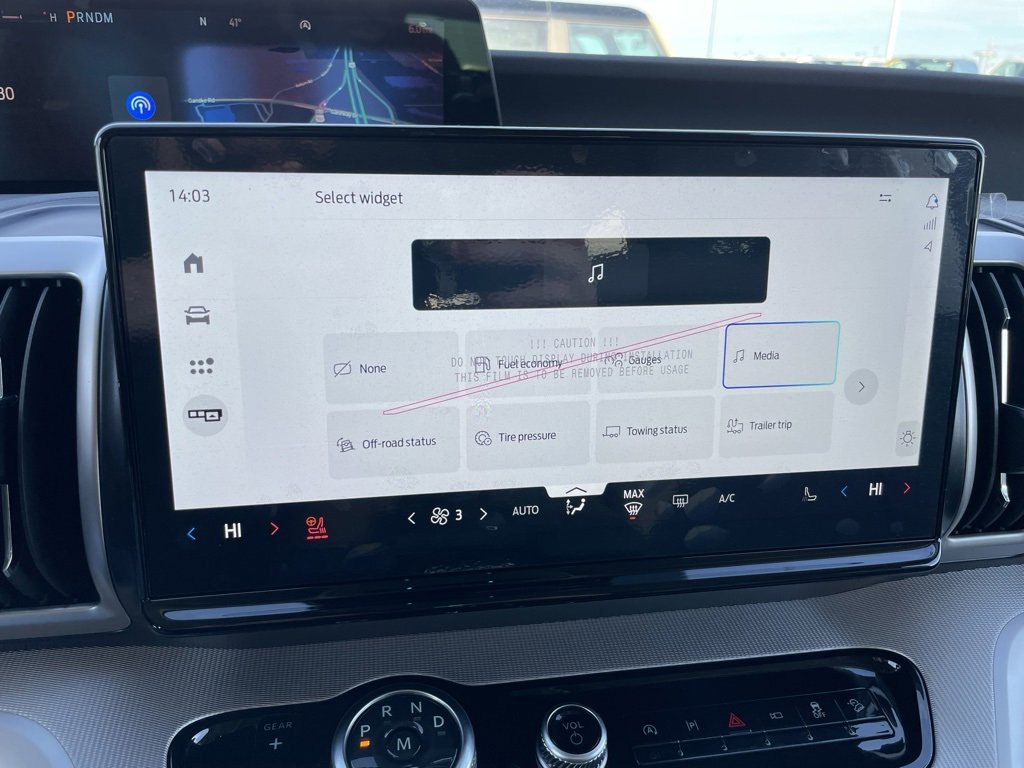 New 2026 Ford Expedition Active image 24