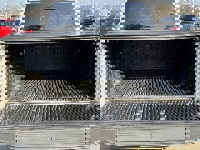 Used 2015 Ford F150 Lariat image 33