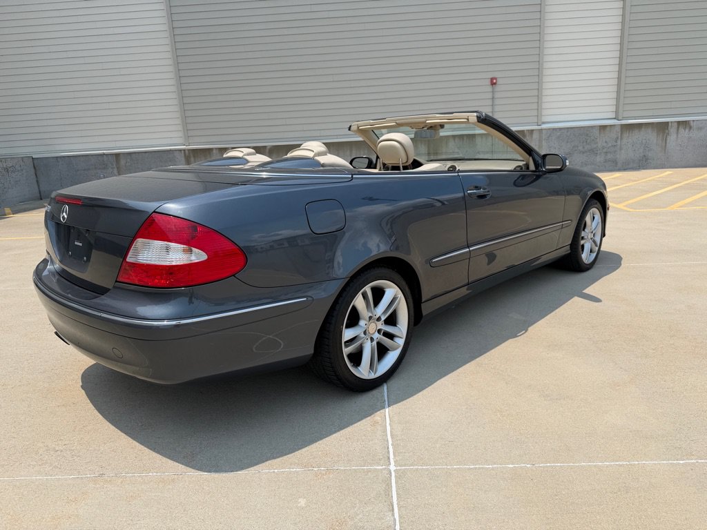 Used 2008 Mercedes-Benz CLK 350 Cabriolet image 7