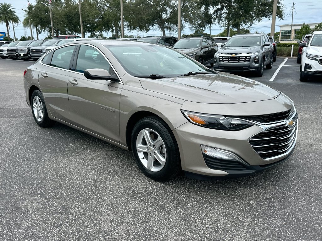 Certified 2024 Chevrolet Malibu LS FWD image 3
