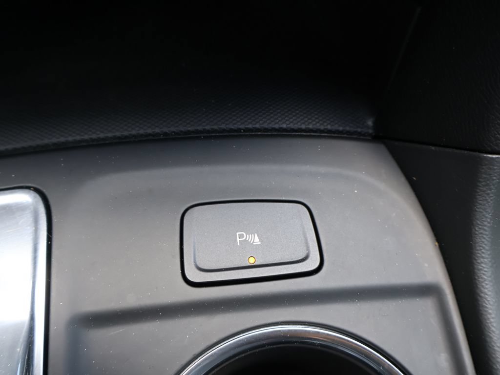Used 2024 Chevrolet Equinox LT FWD image 47