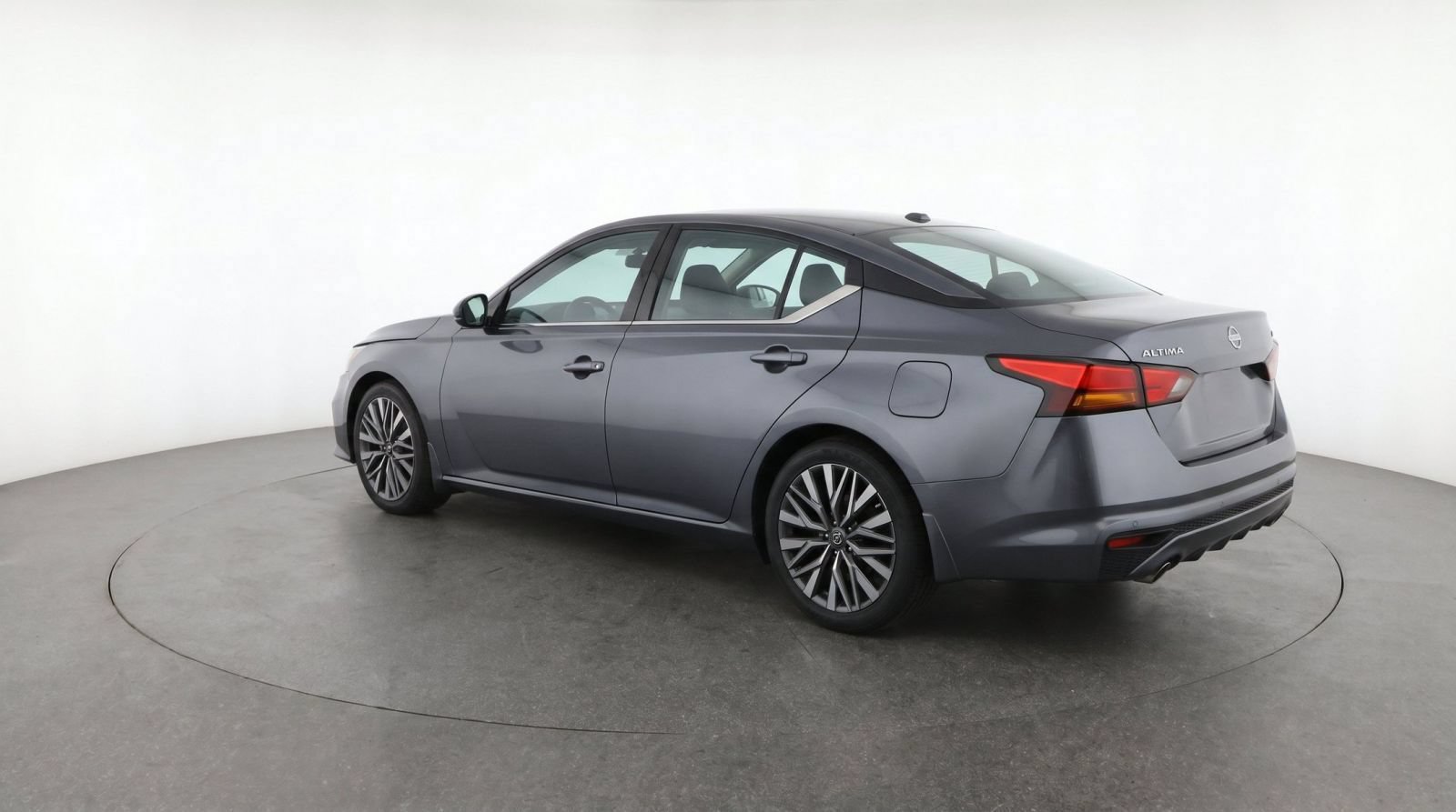 Used 2026 Nissan Altima 2.5 SV FWD image 6