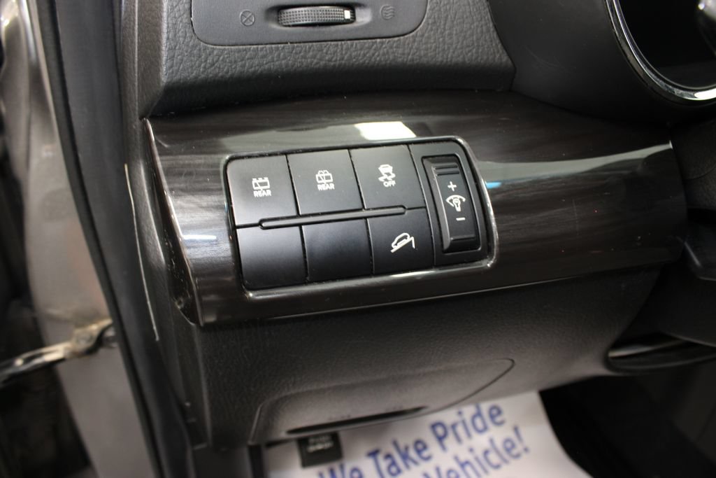 Used 2012 Kia Sorento FWD w/ Third Row Pkg image 24