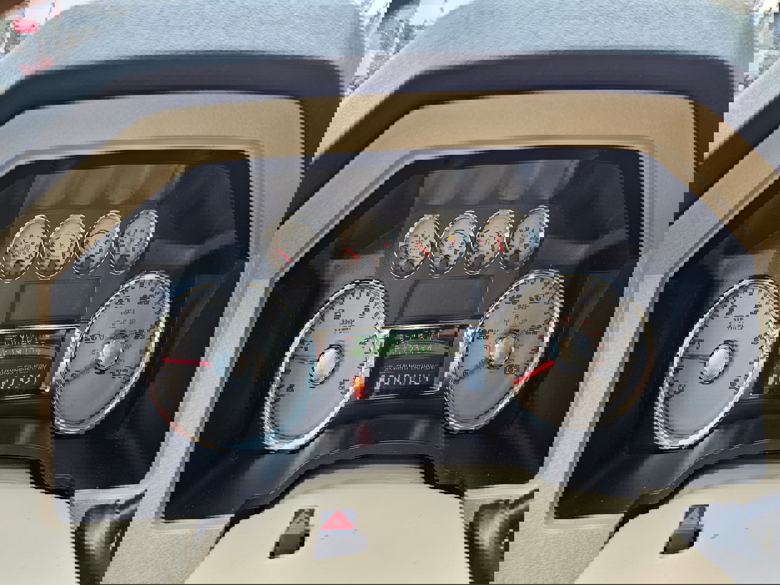 Used 2010 Ford F250 King Ranch image 12