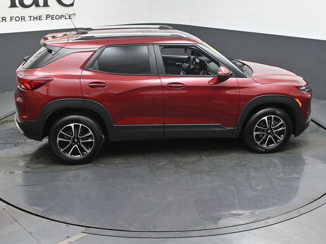 Used 2024 Chevrolet TrailBlazer LT w/ LT Cold Weather Package FWD image 38