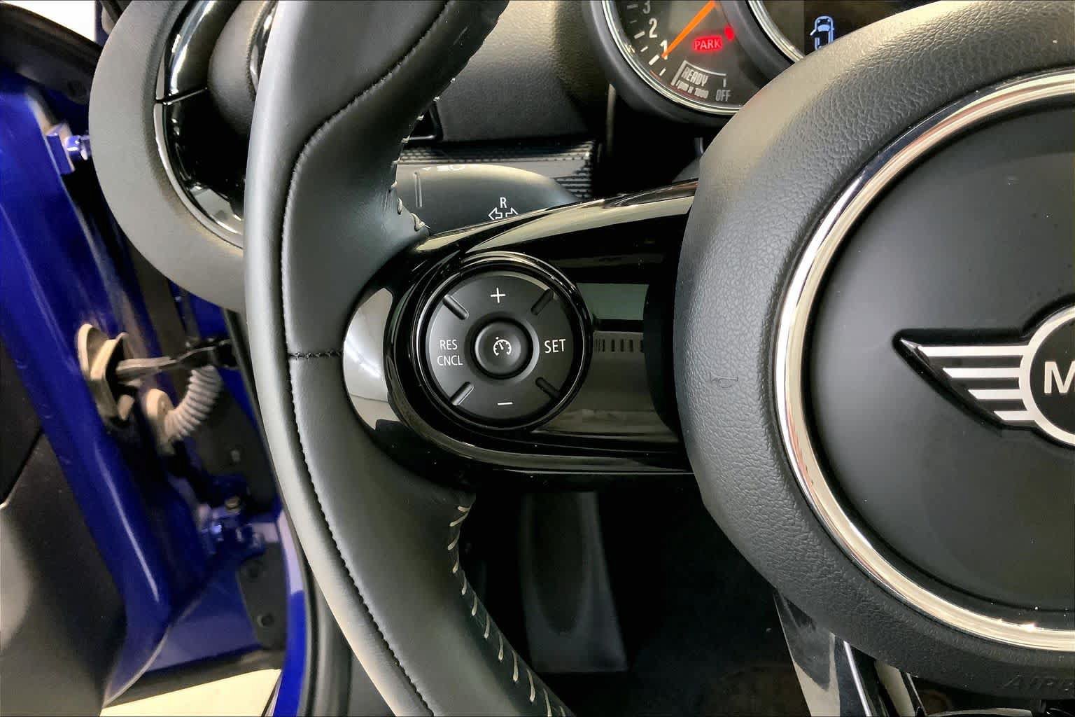 Used 2019 MINI Cooper Clubman S w/ Starlight Blue Edition FWD image 23