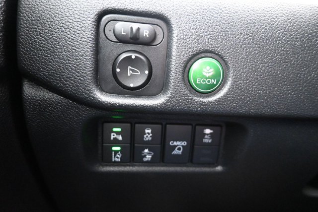 Certified 2020 Honda Ridgeline Black Edition image 29