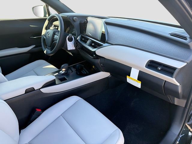 New 2025 Lexus UX 300h FWD image 13