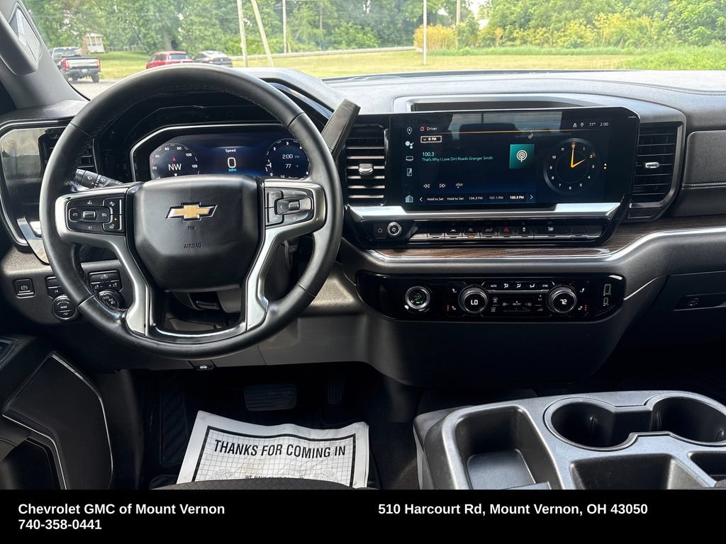 Used 2023 Chevrolet Silverado 1500 LT AWD/4WD image 16