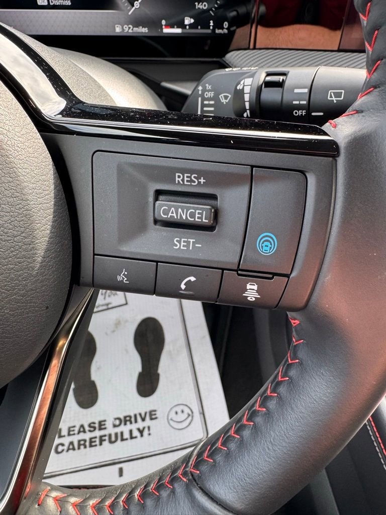 Used 2025 Nissan Kicks SR image 26