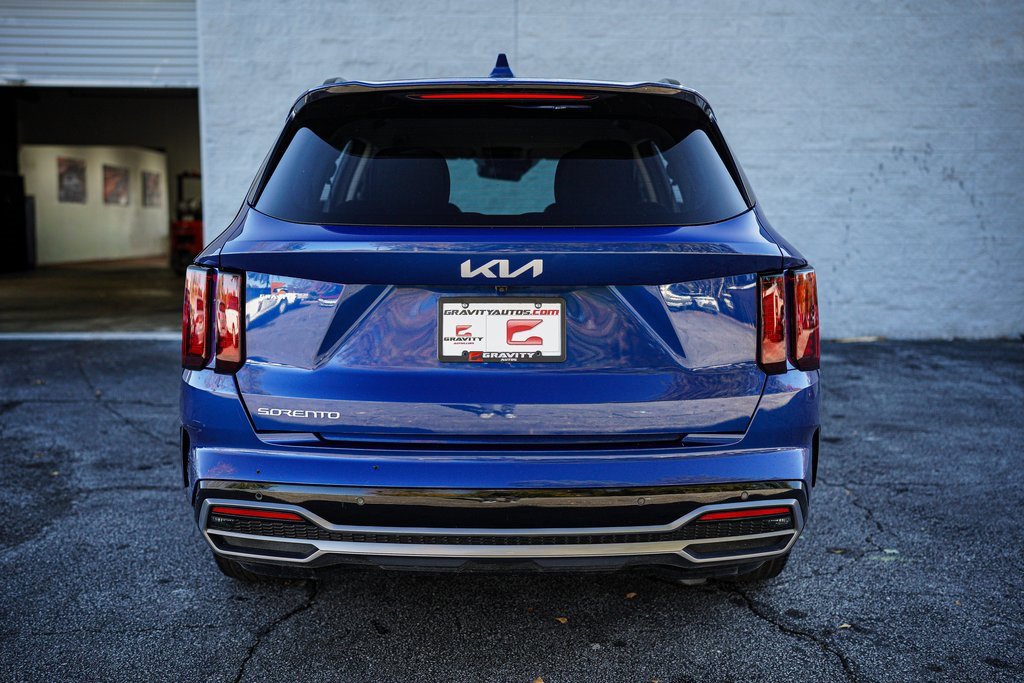 Used 2023 Kia Sorento EX image 10