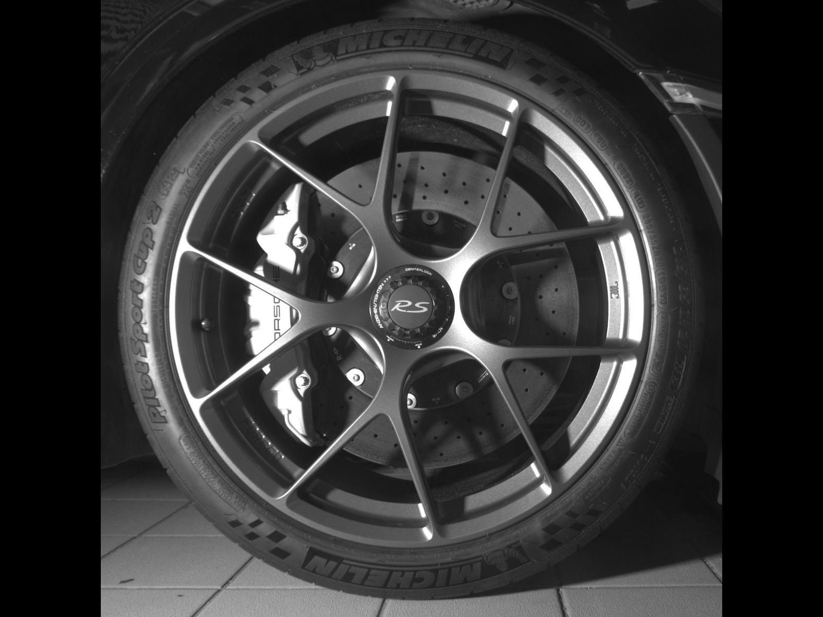 Used 2019 Porsche 911 GT3 RS RWD image 22
