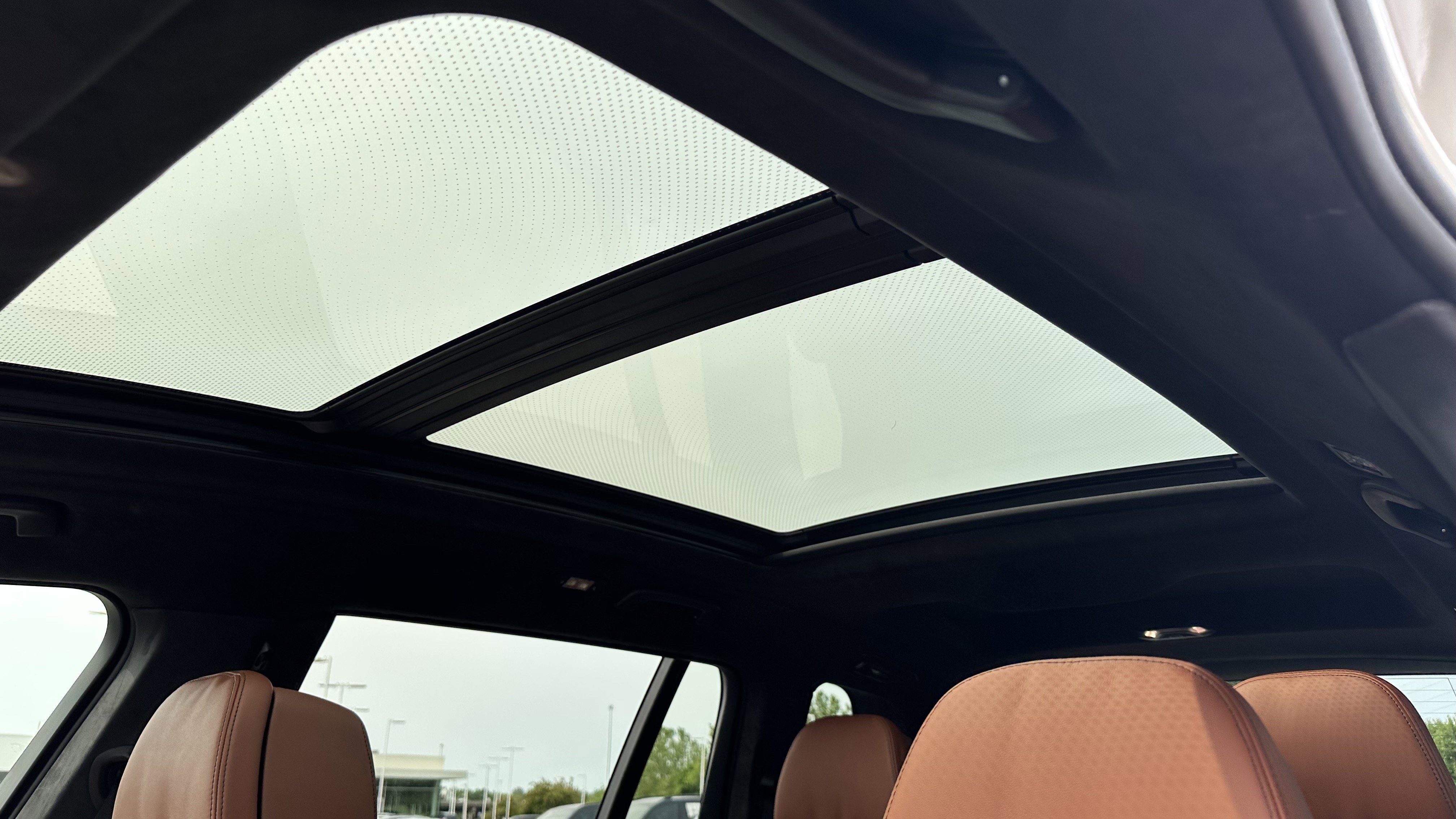 Used 2026 BMW X7 M60i image 27