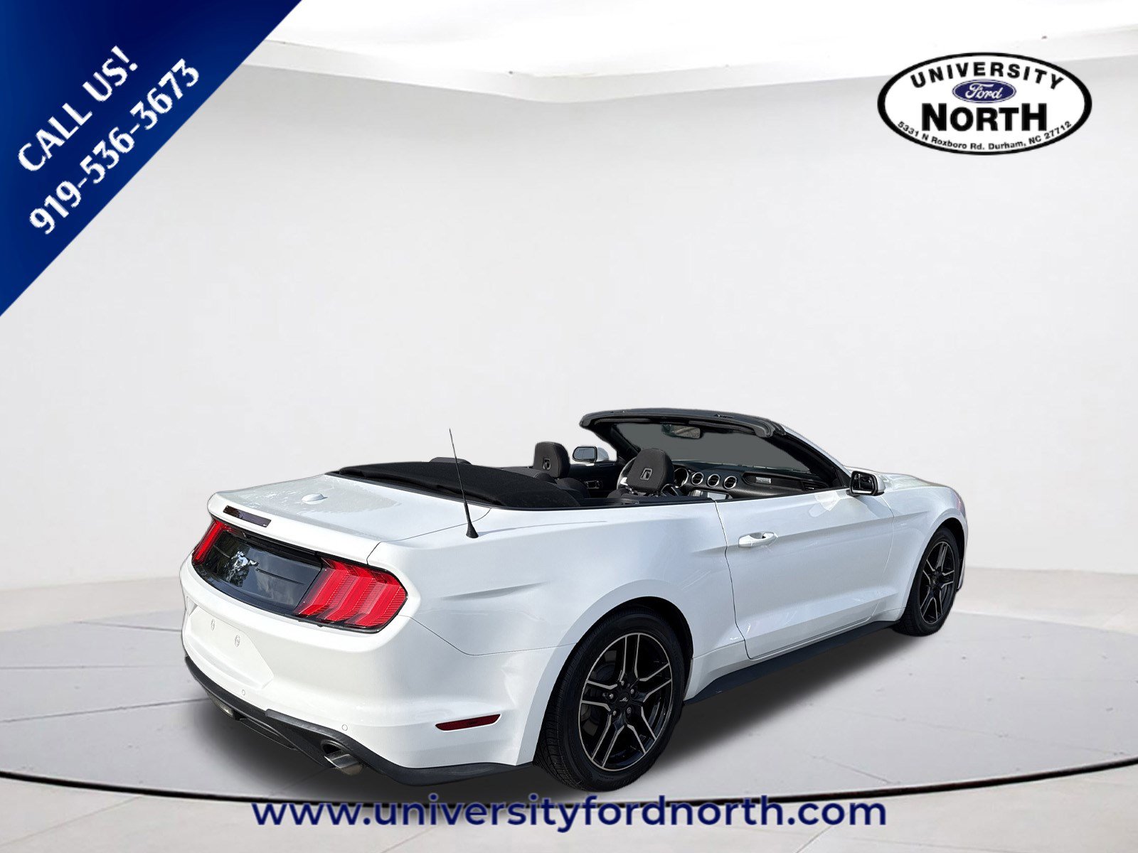 Used 2023 Ford Mustang Convertible w/ Equipment Group 101A RWD image 9